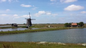 Windmolen op de dijk